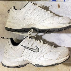 Nike T-LITE V RX Men's 8 White Athletic Casual Running Shoes 315347-101 great